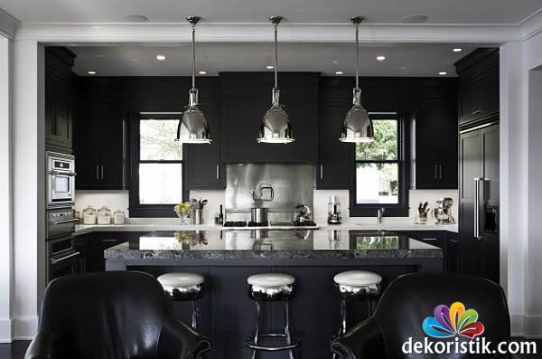 siyah beyaz renk metal mutfak lambası