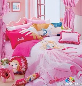 pembe barbie genc kız odası