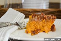 Sweet Potato Casserole with Brown Sugar Pecan Topping
