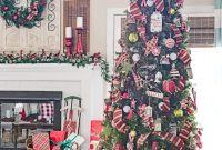 Christmas Family Room Tour: Cozy, Festive Holiday Decor