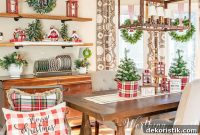Plaid Christmas Decor for a Cozy Breakfast Room