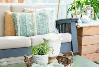 Screen Porch Tour: DIY Cafe-Style Outdoor Lights and Peony Tips