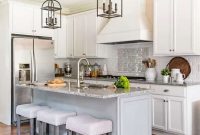 Style Showcase 40: Nautical Media Room and Bath Remodel Tips