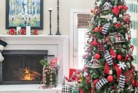 DIY Christmas Tree Decorating: Gold Leaf Ornaments and More