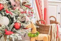 Christmas Family Room Tour: Updated Traditional Style