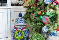 Traditional Christmas Living Room Decor Ideas