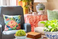 Small Space Styling Tips & House Tours: Style Showcase 275