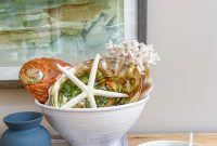 Cheerful Summer Decor Ideas: Bold Colors and Fresh Flower Tips
