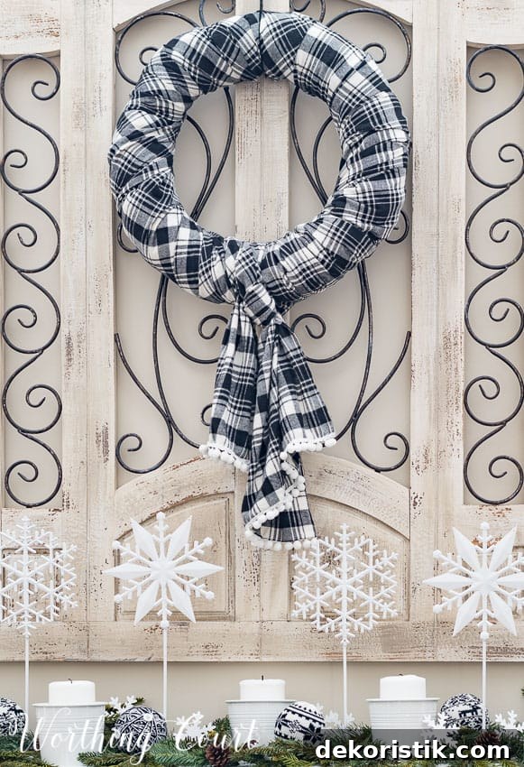 10 Minute Winter Wreath on the wall above the mantel.