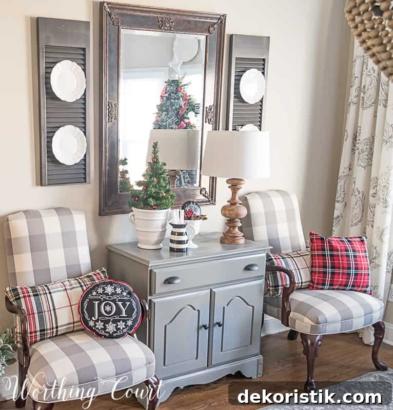 Come Home for Christmas Tour: My Cozy Christmas Dining Room 12 Come Home For Christmas Tour: My Cozy And Inviting Christmas Dining Room