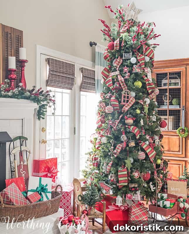 Christmas tree decorated with red and green ornaments and ribbon #christmastree #christmasdecor