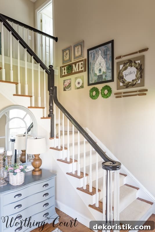 Stairway gallery wall idea #stairwayideas #stairwaygallerywall #gallerywall #artideas #farmhouseideas