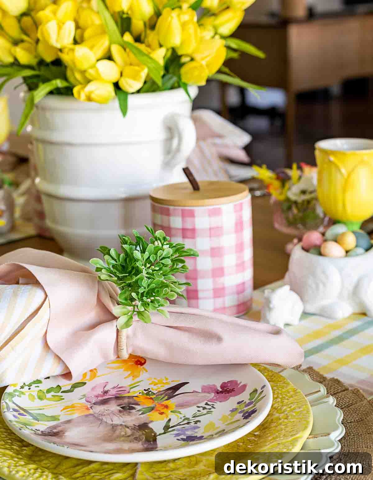 Easter Table Decor Ideas: Set a Beautiful Spring Dining Table 2 img 30643 1