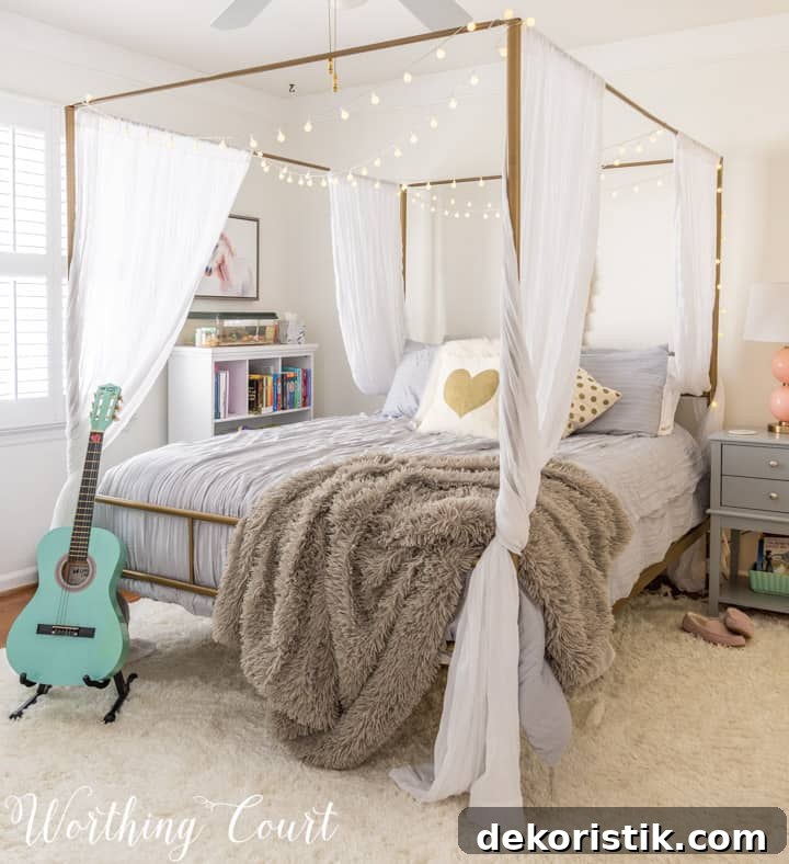 four poster bed