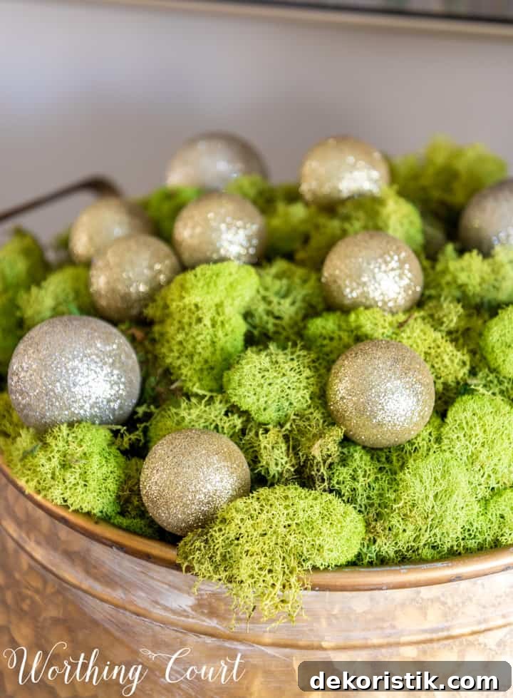 Rustic Christmas Dining Room Decor Ideas for Elegant Tables 20 gold metal bowl filled with green moss and gold Christmas ornaments