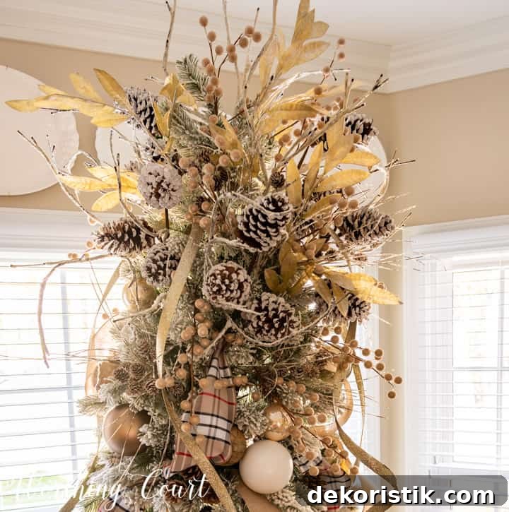 Rustic Christmas Dining Room Decor Ideas for Elegant Tables 10 Christmas tree topper with neutral elements