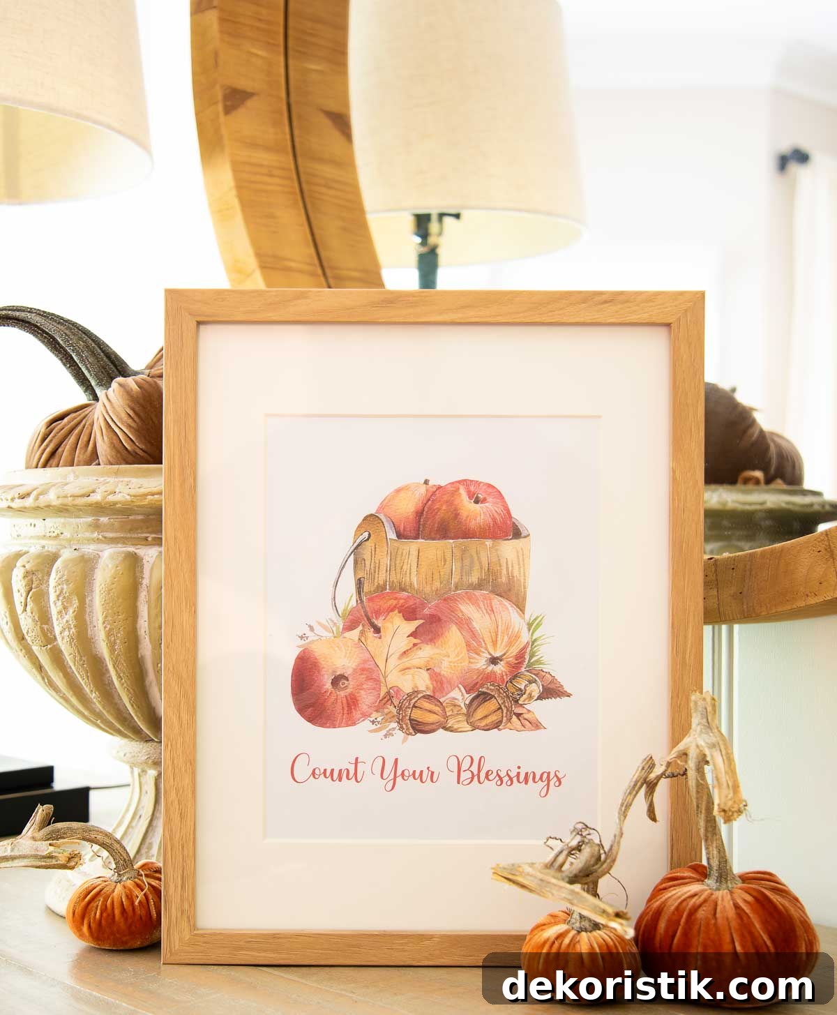 free fall printable with apples and leaves