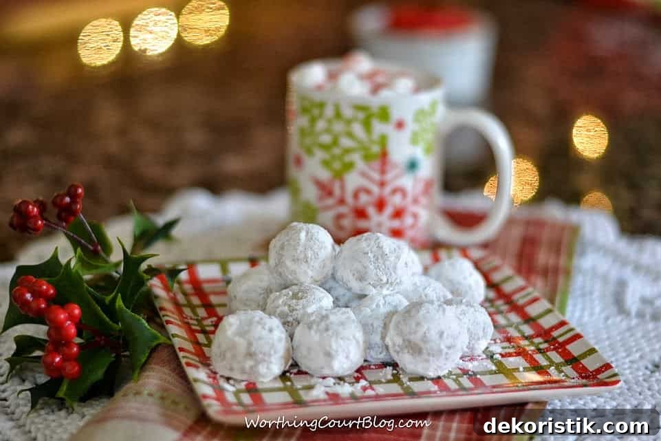 Worthing Court: Recipe for Meltaway Pecan Balls