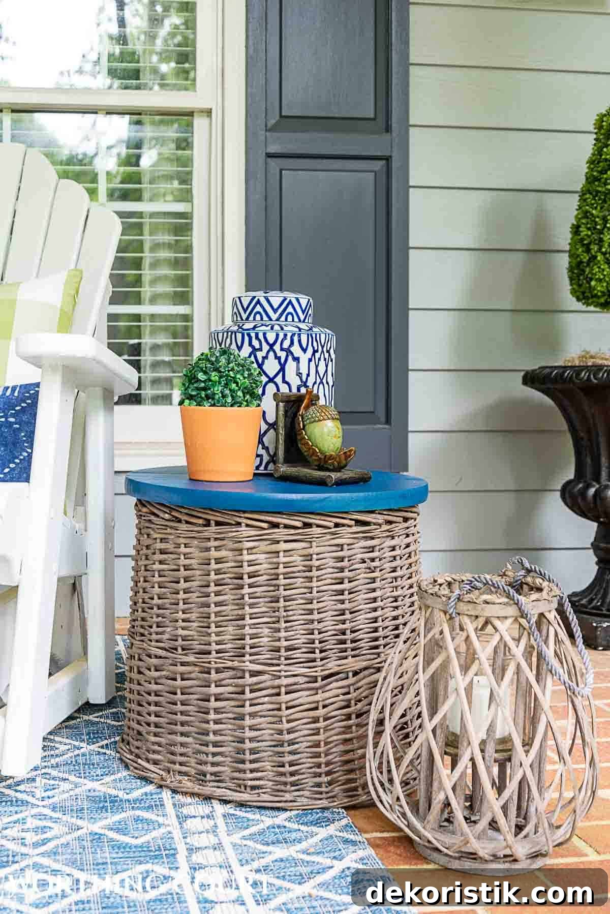 Blue and green summer porch decorations