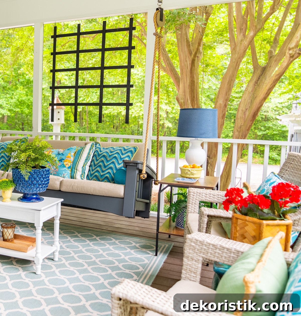 screen porch furniture