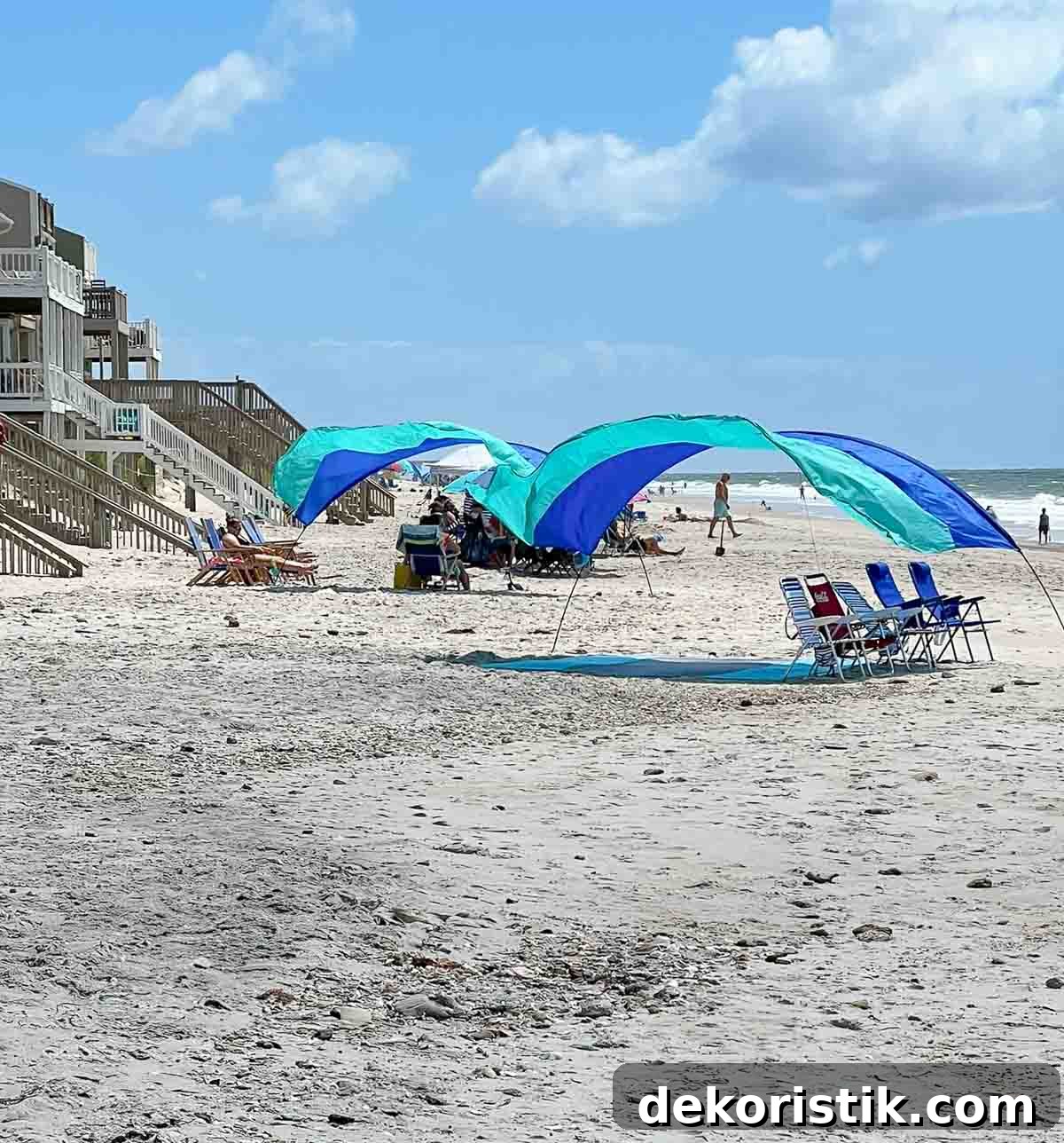 The Weekly Muse: Issue 11 — Trends & Highlights 3 scene on a beach on a summer day