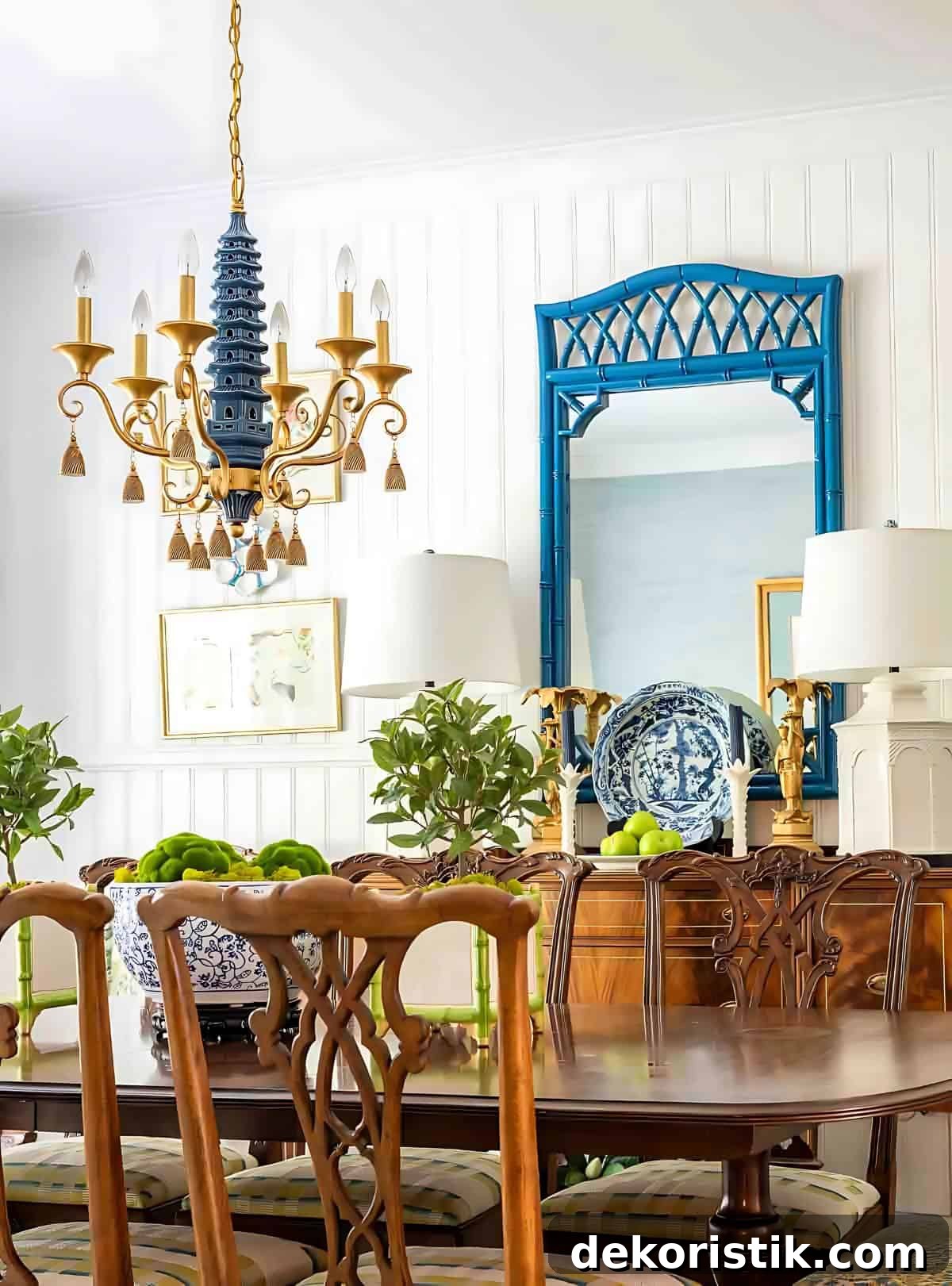 7 Home Decor Ideas to Infuse Personality and Character 10 dining room with traditional brown furniture and chinoiserie accessories