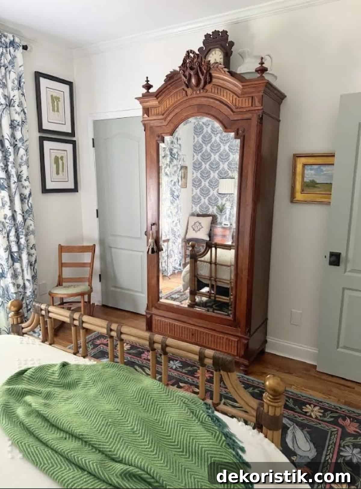 Brown wood furniture example