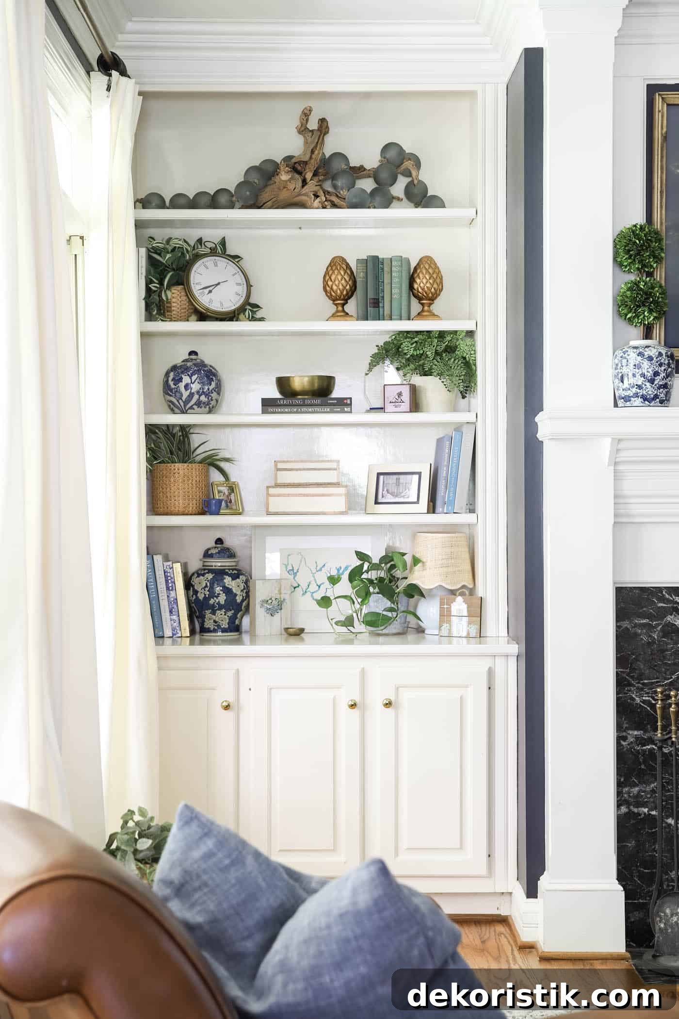How to Organize a House with no Storage