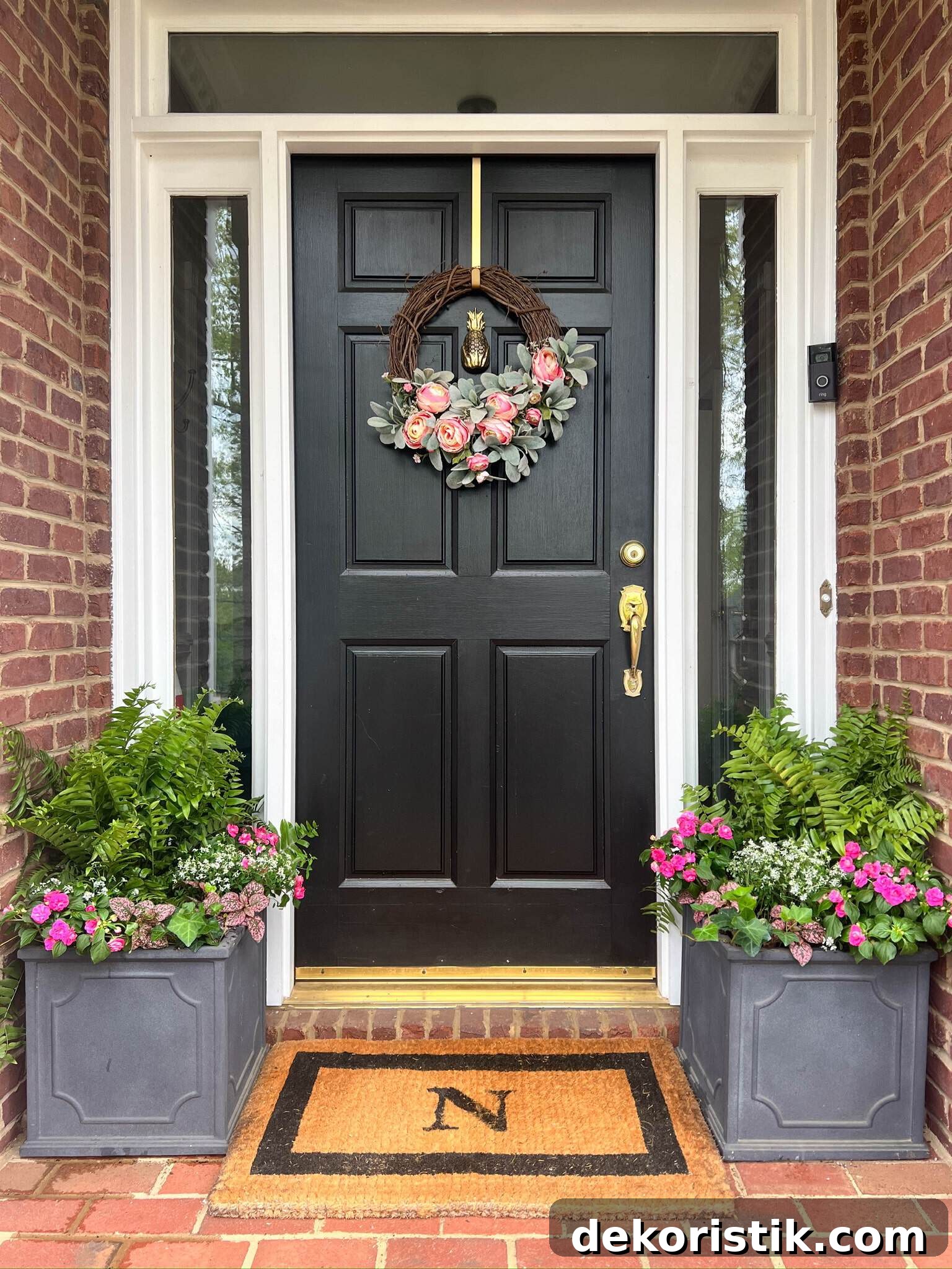Small Front Porch Decor
