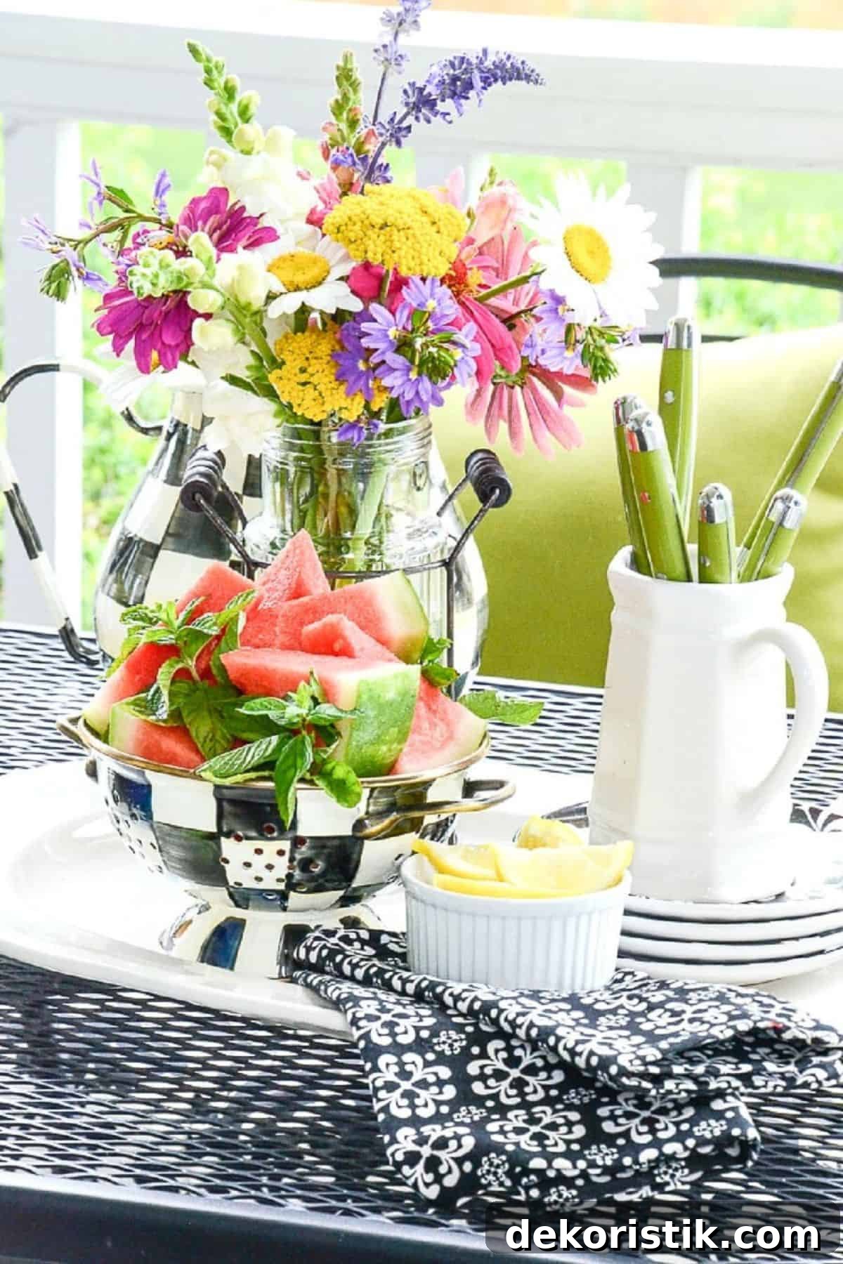 Charming Summer Home Decor Ideas with Personality 7 Summer Porch and Patio Ideas