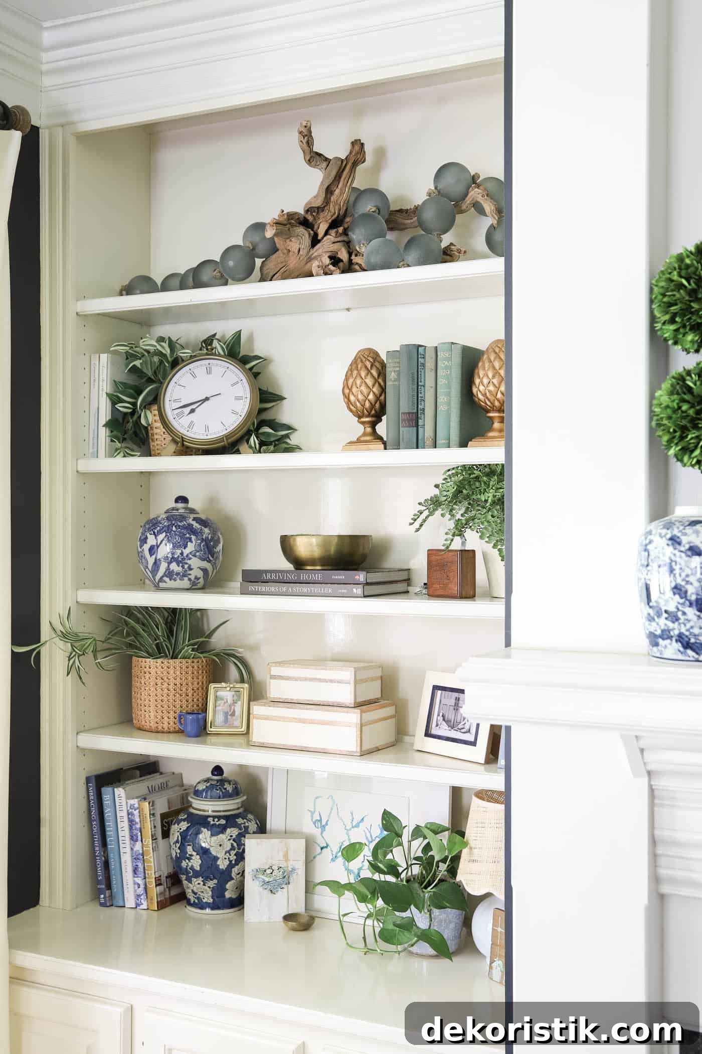 Bookshelf Styling