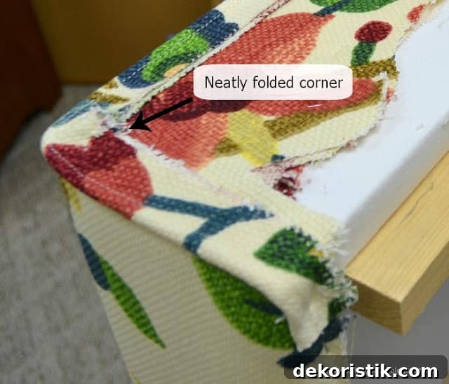 Neat corner fold