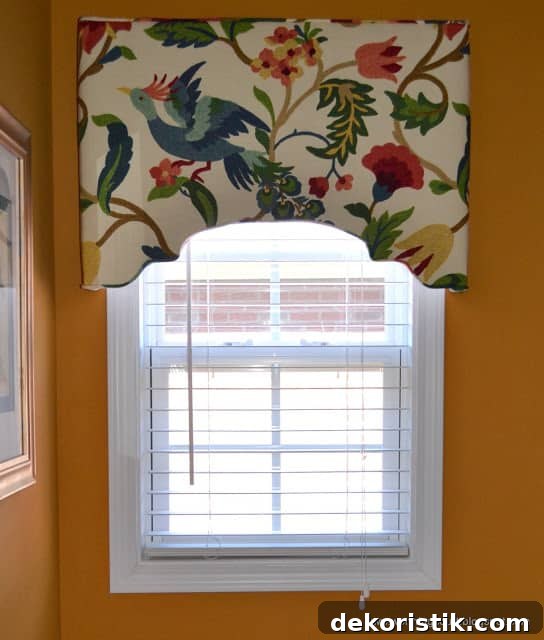 Completed upholstered cornice