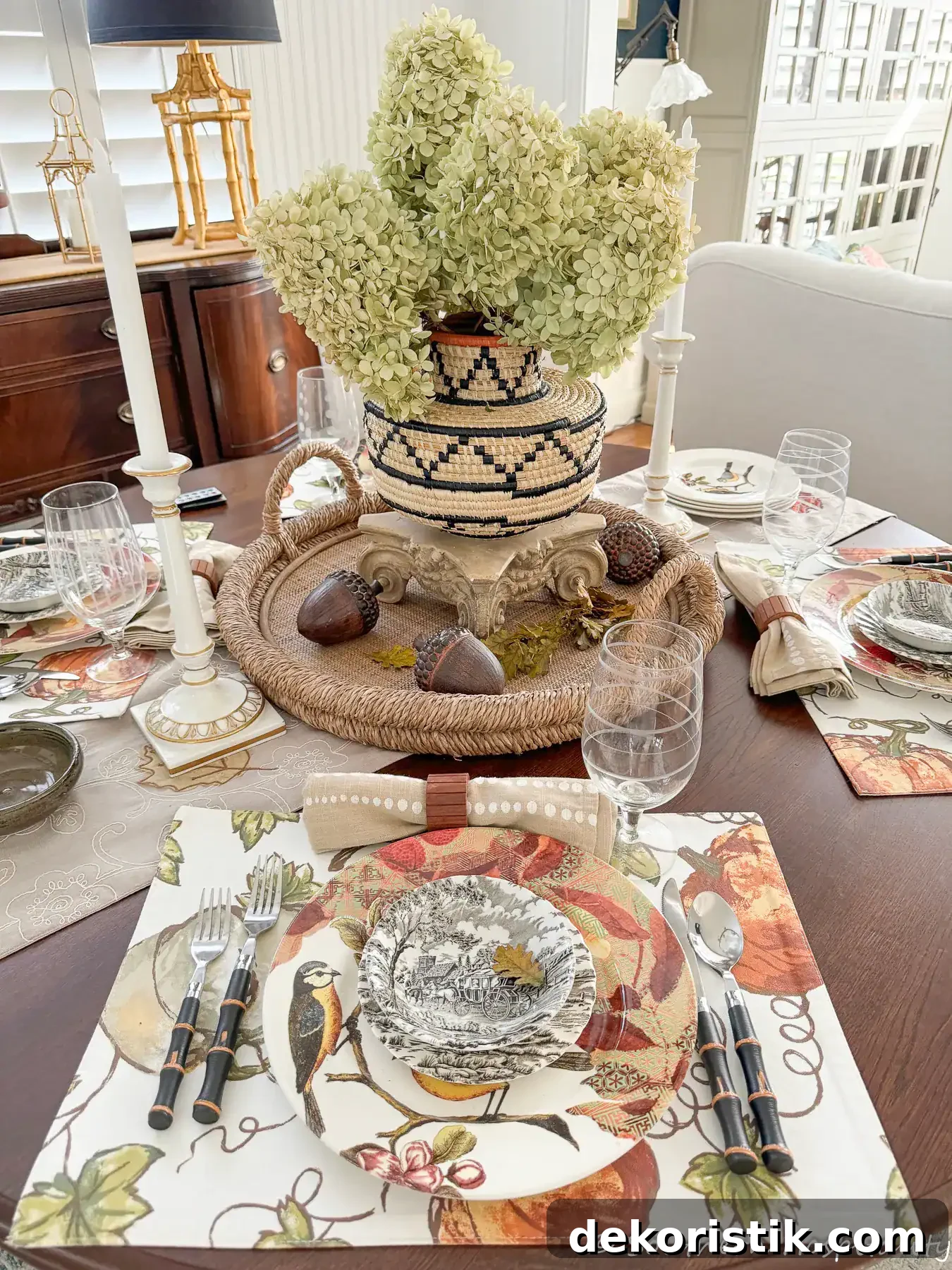 Fall Home Decor Ideas to Make Your Space Feel Cozy 5 Fall Dining Room with Limelights